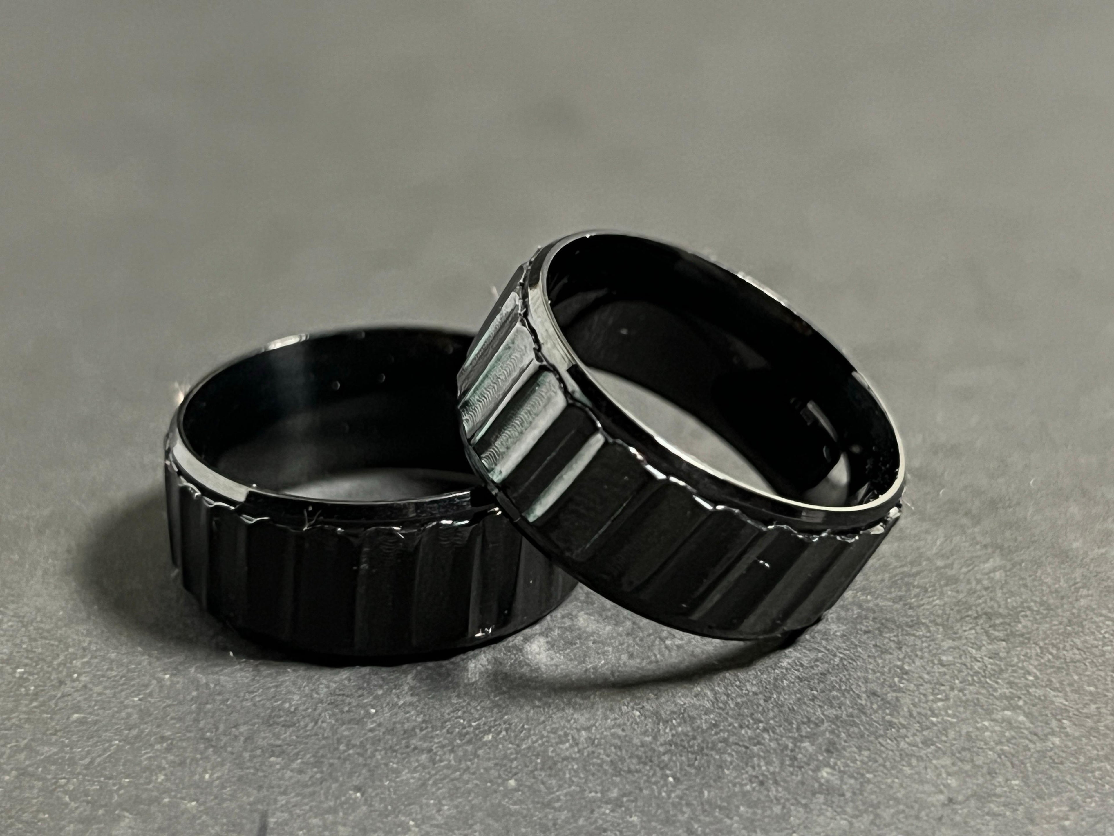 Metallic Ring