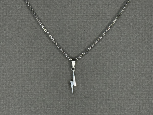 Essentials Pendants