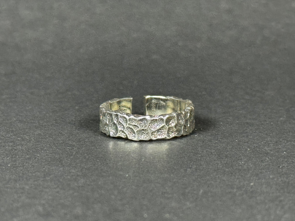 Rock Crest Ring
