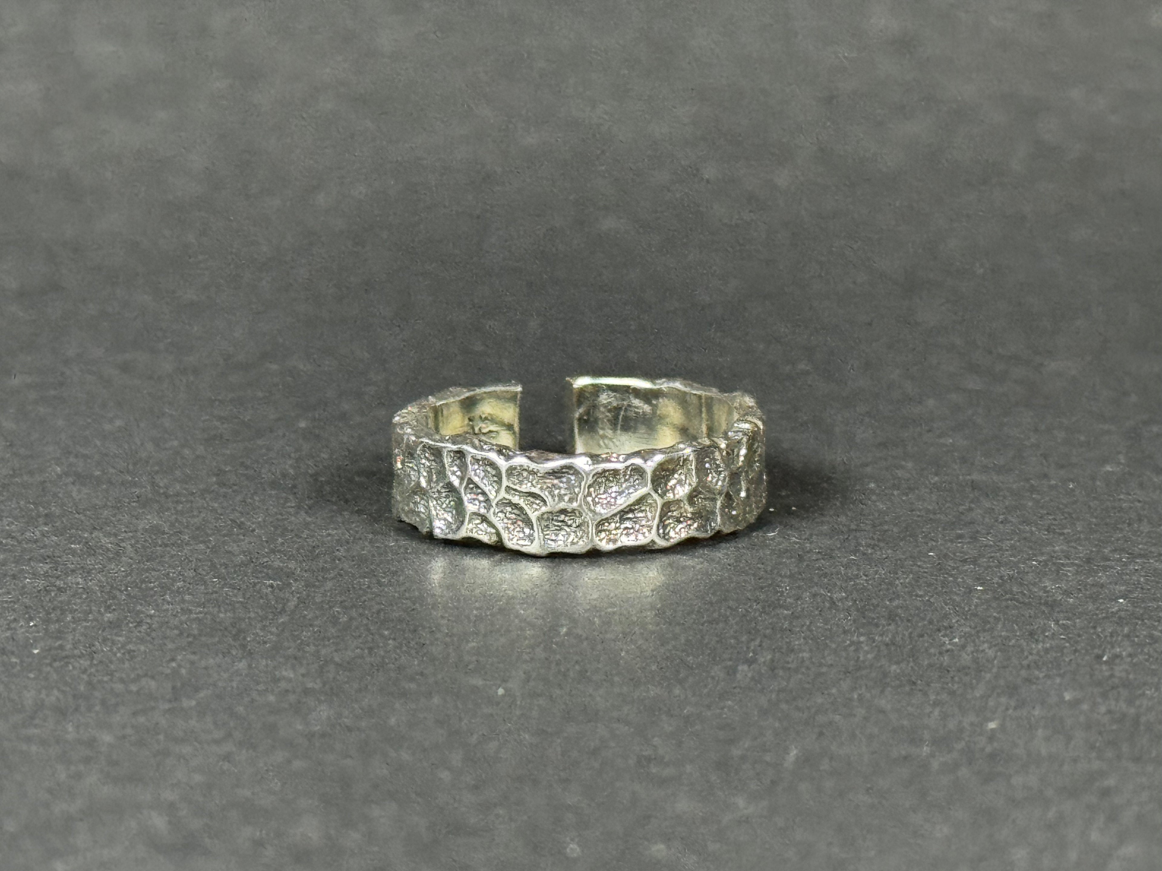 Rock Crest Ring