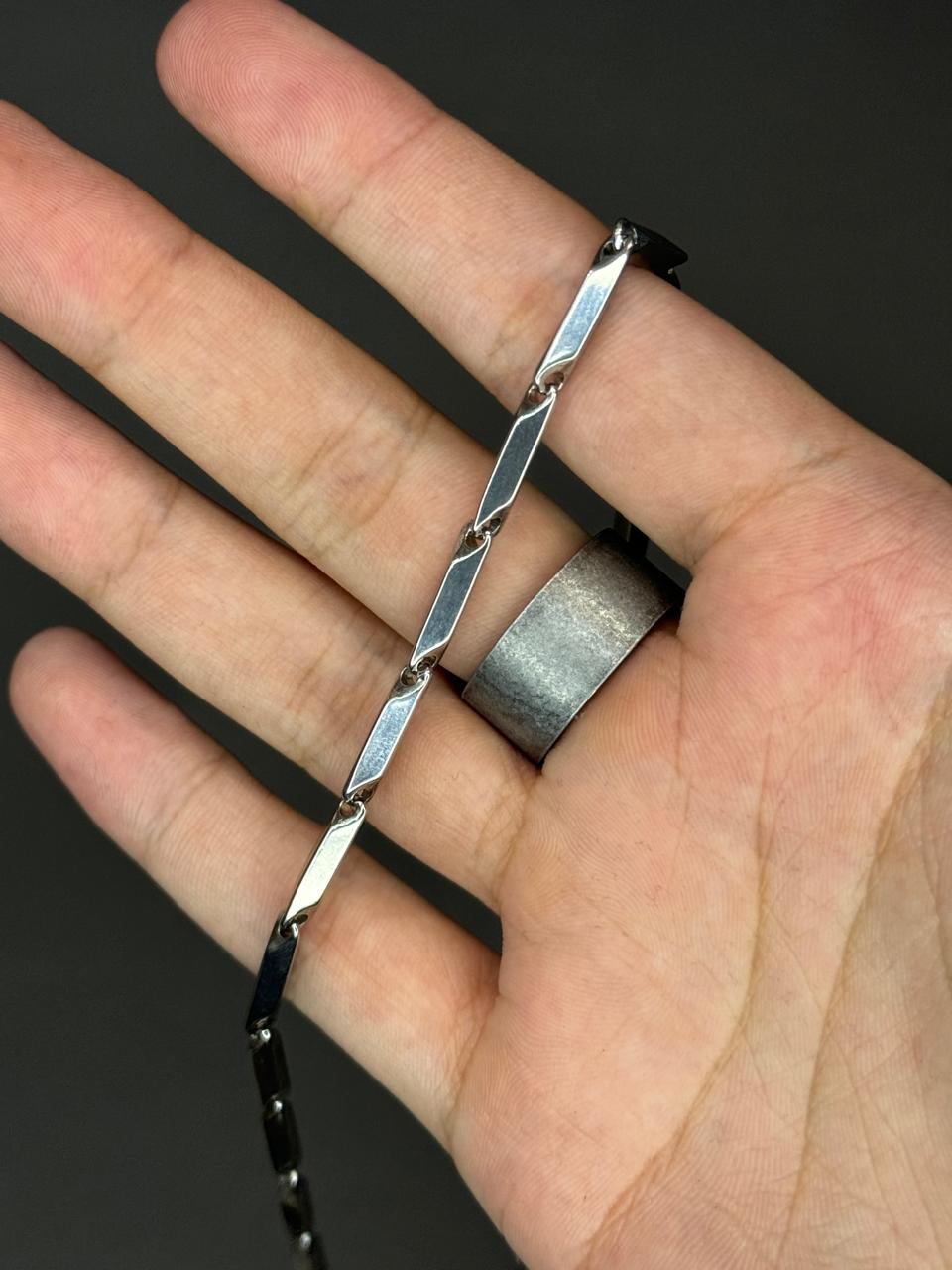 Tricon Chain