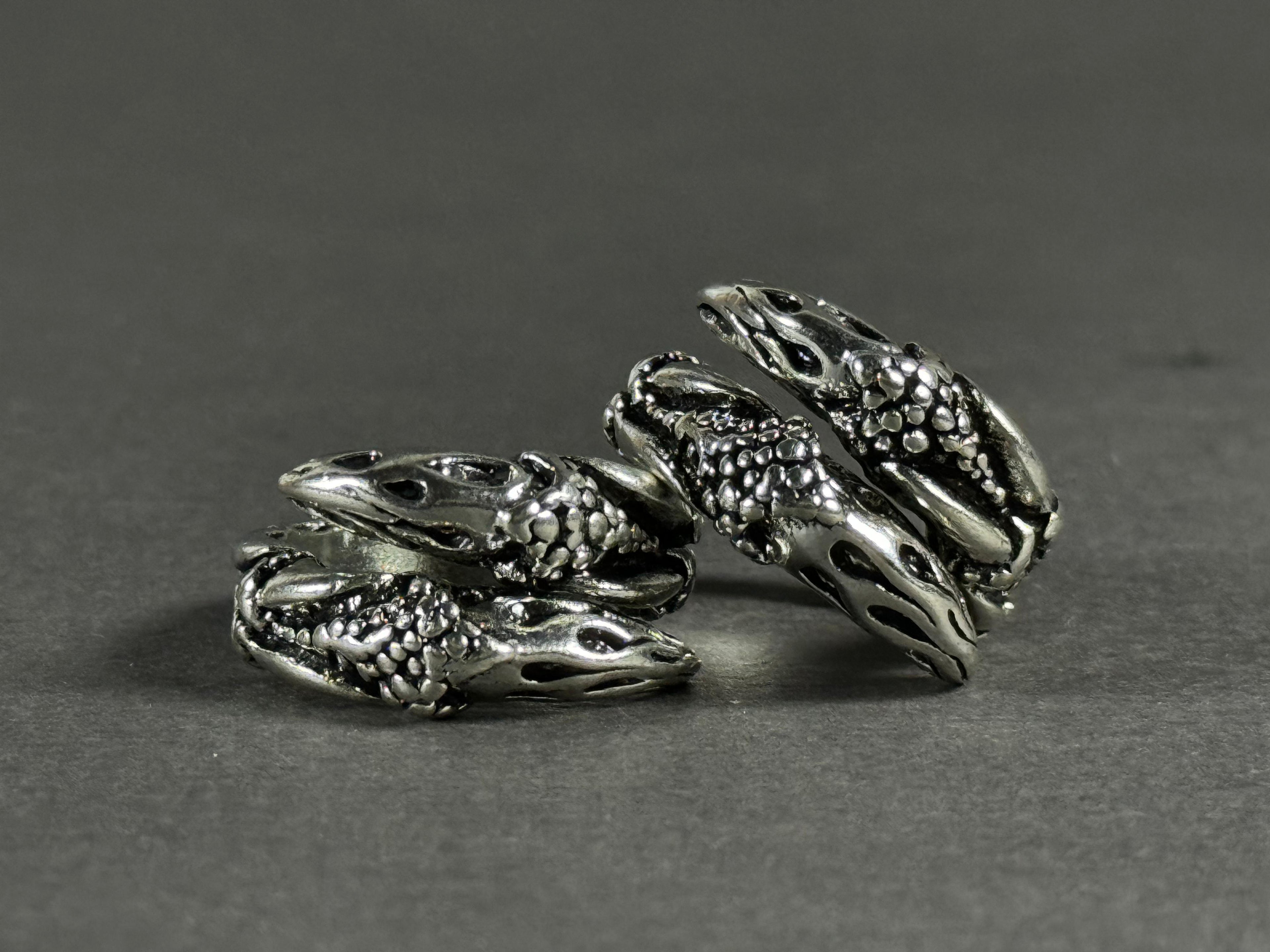 Claws Ring